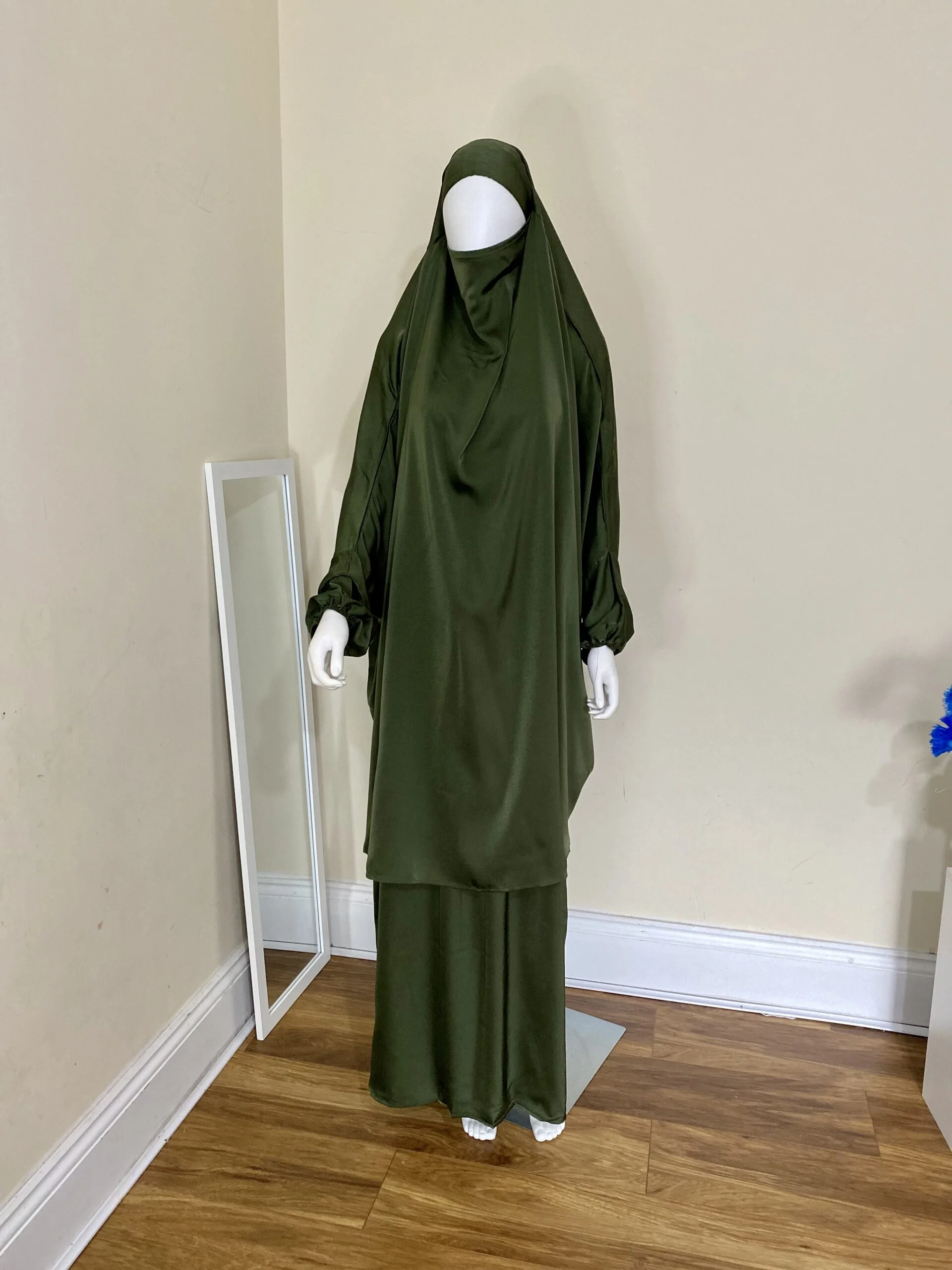two pieces set